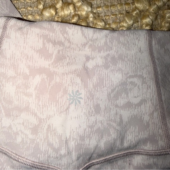 Athleta Elation Textured Tights - Picture 4 of 4